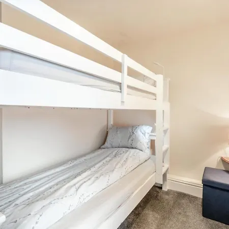 2 Bed In Oc-s33747
