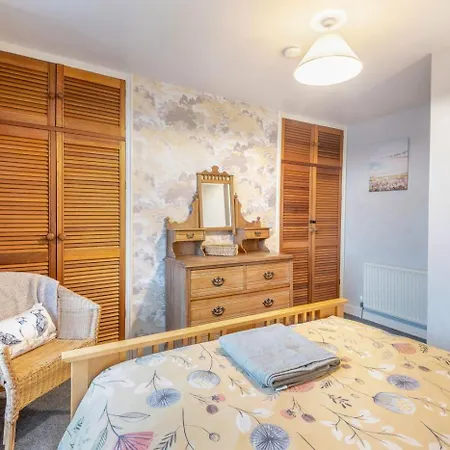 2 Bed In Oc-s33747